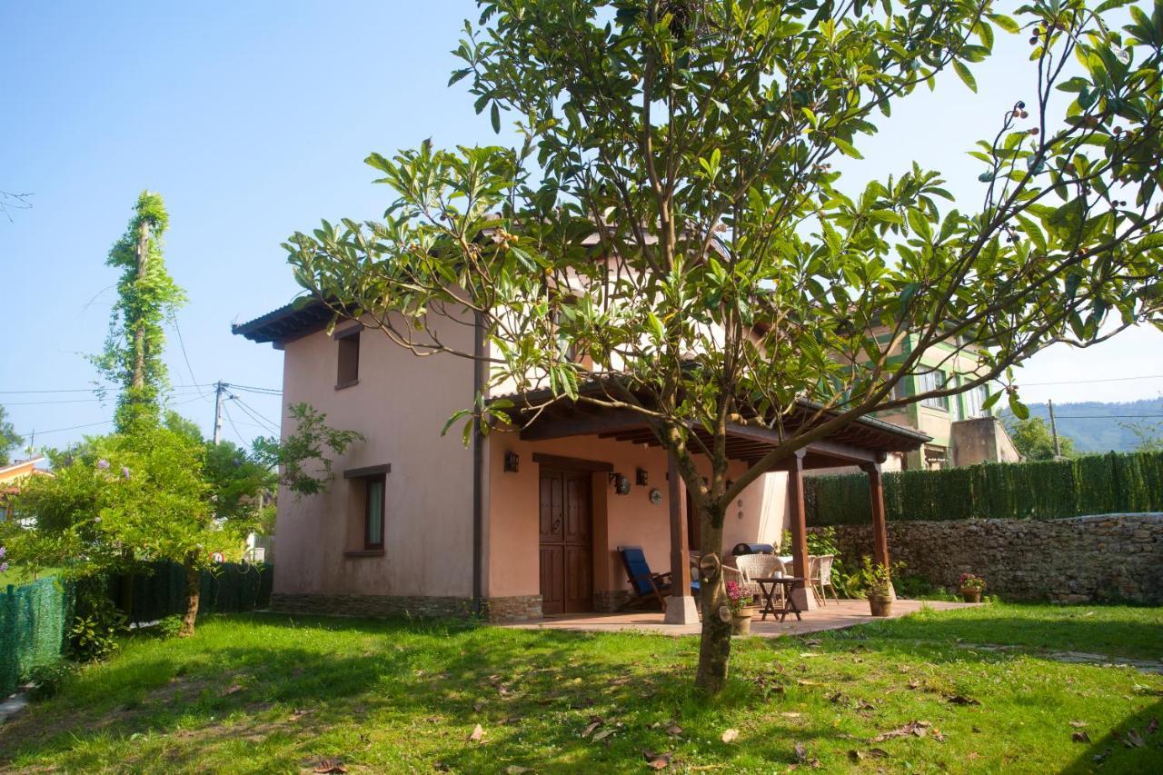 Villa Isabel Pilona Exterior photo